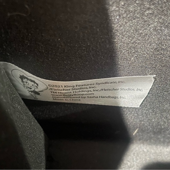 Betty Boop Purse - Picture 2 of 6